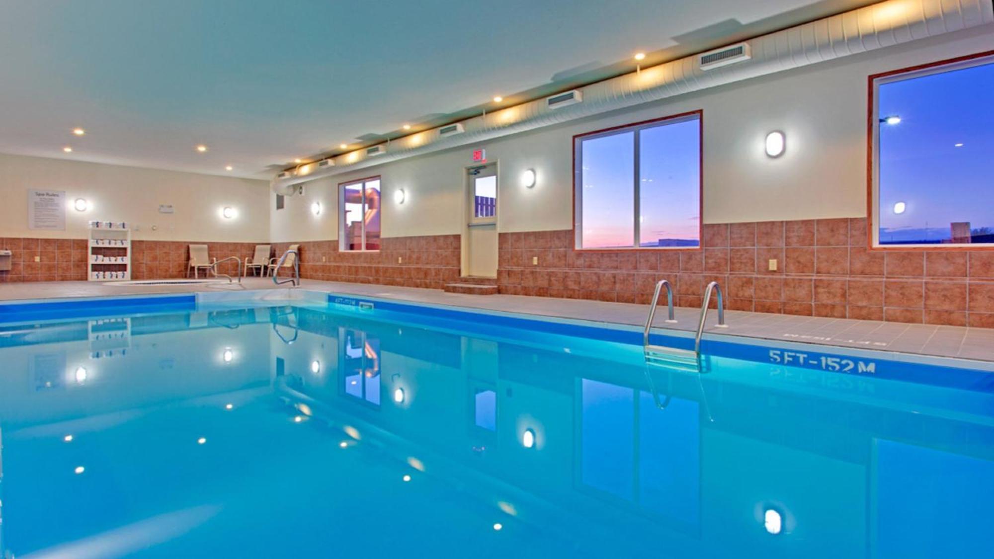 Holiday Inn Express Hotel & Suites Swift Current By Ihg Luaran gambar