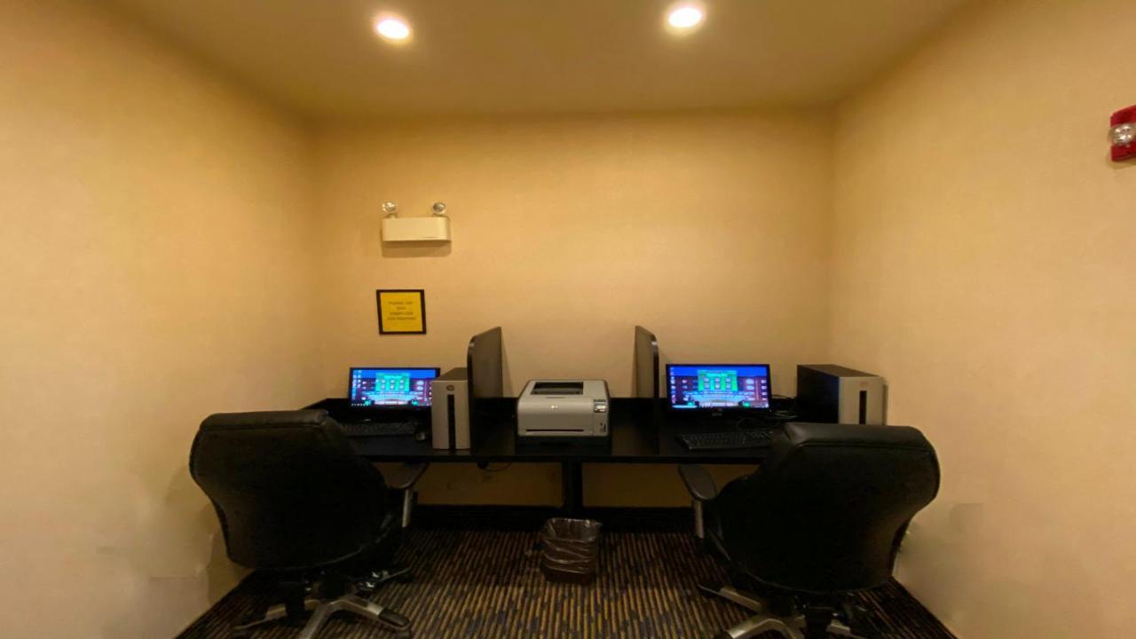 Holiday Inn Express Hotel & Suites Swift Current By Ihg Luaran gambar